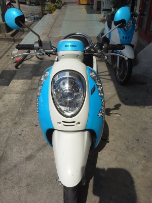 รุ่นใหม่ล่าสุด All New Scoopy -i รถอย่างสวย (ล้อแม็กซ์) ปี 2555 ขายถูก