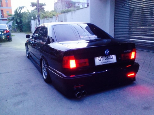 e34 ชุดแต่งVIP ถุงลมยกขึ้นลง เครื่อง2zj ติดแก๊ส รถสวยมีเสน่ห์ของแต่งเพียบมองหาอยู่ไม่ผิดหวังครับ e34 ชุดแต่งVIP ถุงลมยกขึ้นลง เครื่อง2zj ติดแก๊ส รถสวยมีเสน่ห์ของแต่งเพียบมองหาอยู่ไม่ผิดหวังครับ