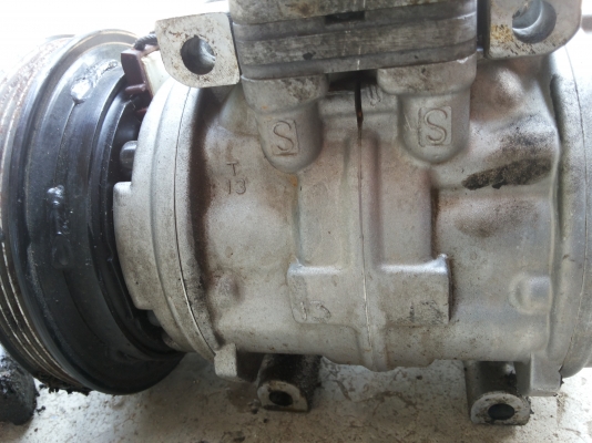 คอมแอร์ civic ท้ายแดง 88-89 พร้อมขา