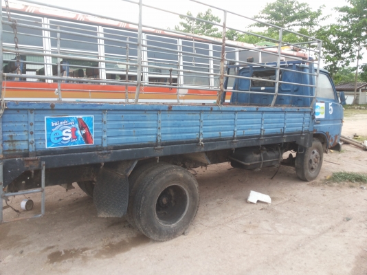 โตโยต้า ทางหลวง เครื่อง เกียร์ไม่มี พร้อมทะเบียน