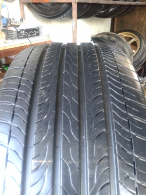 ขายเศษยาง215/50/17 ปี12  /1เส้น 900