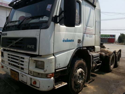 Volvo 380 Hp 10 ล้อ หัวลาก FM 12 ปีจดทะเบียน 45 สภาพสวยพร้อมใช้งาน