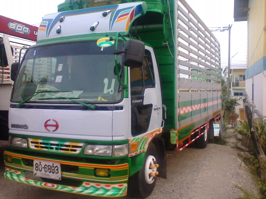 ขาย รถ6ล้อคอก ยาว5.50เมตร สูง2.30เมตร กว้าง2.30เมตร