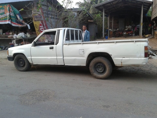 รถกระบะมิตซู l 200  เครื่อง 2500  รถพร้อมใช้