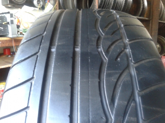 ขายยาง205/55/16 DUNLOPปี12   1คู่   เส้นละ600