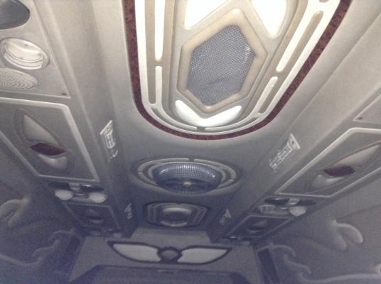 รถตู้ราคาถูก คุณภาพดี