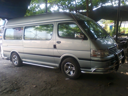 รถตู้ราคาถูก คุณภาพดี