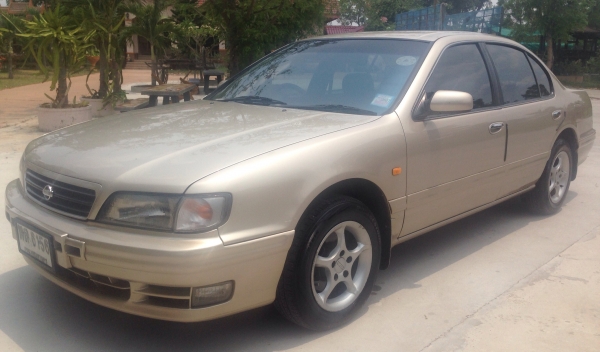 ขายดาวน์ NISSAN CEFIRO 2.0 G A32 AT ปี 40 สวยจัดทั้งคัน ภายในหรูหราสุดๆ กว้างขับนิ่มนั่งสบาย ติดตั้งแก๊ส LPG ลงเล่มครบพร้อมใช้งาน ประหยัดมากครับ เบาะหนังแท้สีดำ CD MP3 พ.เพาเวอร์ ก.ไฟฟ้าเซ็นทรัลล็อก ช่วงล่างแน่น ล้อแม็ก ทะเบียนภาษีครบพร้อมโอน ราคาต่อรองได