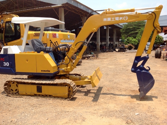 ขายรถแบ็คโฮKOMATSU PC30รุ่น1สภาพพร้อมใช้งานมีเอกสารพร้อม (มีVDOชม)สนใจติดต่อ085-5632278นายภานุกูล ราคาต่อรองได้ ขายรถแบ็คโฮKOMATSU PC30รุ่น1สภาพพร้อมใช้งานมีเอกสารพร้อม (มีVDOชม)สนใจติดต่อ085-5632278นายภานุกูล ราคาต่อรองได้