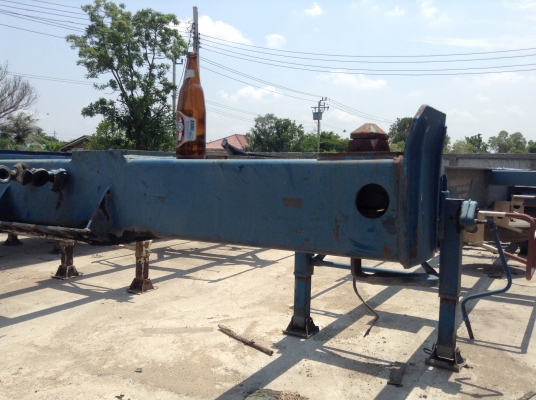 ขายหางก้างบรรทุกตู้