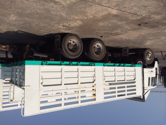 ขายด่วน  รถสิบล้อพ่วง ไม่ดั้ม  วอลโว่ แม่-ลูก เครื่อง360  สภาพดีพร้อมใช้