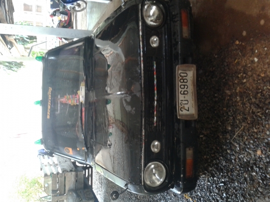 ขายดัสสันแวนงามๆคับ