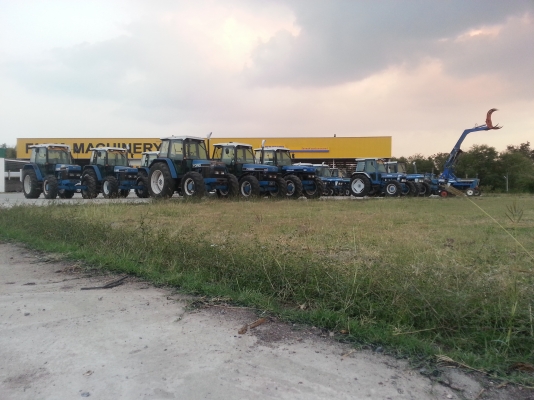 ฟอร์ดเพลาเดียว วางดาวน์ 200,000 ออกรถได้เลย