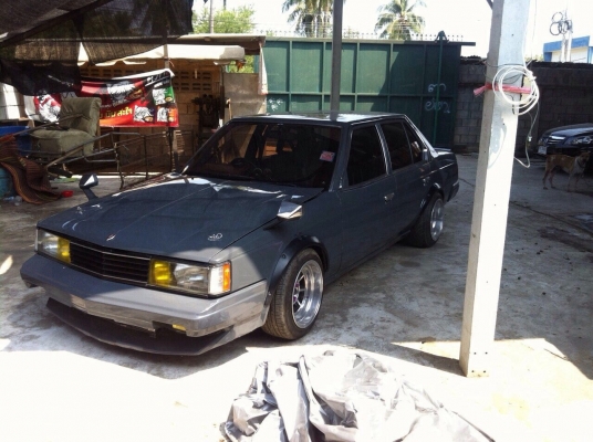 ธารนนทบุรี//ขาย toyota หน้าแหลม แต่งเทพๆแรงๆครับ ราคา120,000 บาท ทะเบียนพร้อมโอน