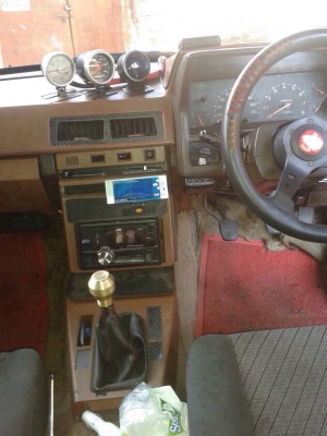 ธารนนทบุรี//ขาย toyota หน้าแหลม แต่งเทพๆแรงๆครับ ราคา120,000 บาท ทะเบียนพร้อมโอน