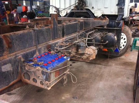 HINO 195แรงFM3H 10ล้อดั้ม หัวเดิมบาง คัสซีสวยมาก เครื่องสวยเอี่ยม ยางก็สวย..รถของบริษัทรับเหมา