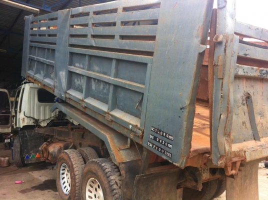 HINO 195แรงFM3H 10ล้อดั้ม หัวเดิมบาง คัสซีสวยมาก เครื่องสวยเอี่ยม ยางก็สวย..รถของบริษัทรับเหมา