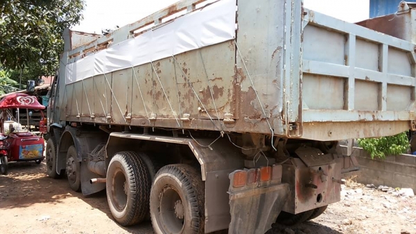 ***ขายแล้วครับขอบคุณ Truck2hand ขาย10ล้อ2เพลาดั้ม2คานหน้า ISUZU ROCKY 210 6SA1 คัสซี 39xxxเครื่องเดิมเกียร์เดิม ติดก๊าซCNG 7 ถัง (ลงเล่ม) เครื่องดี แรง ประหยัด เกียร์เดิม สโลวยก 2คานหน้า(ลงเล่ม) ช่วงล่างดีคัสซีใหญ่สวยเดิม ไม่บวม ไม่ปะไม่ดาม กระบะดั้มเหล็ก ***ขายแล้วครับขอบคุณ Truck2hand ขาย10ล้อ2เพลาดั้ม2คานหน้า ISUZU ROCKY 210 6SA1 คัสซี 39xxxเครื่องเดิมเกียร์เดิม ติดก๊าซCNG 7 ถัง (ลงเล่ม) เครื่องดี แรง ประหยัด เกียร์เดิม สโลวยก 2คานหน้า(ลงเล่ม) ช่วงล่างดีคัสซีใหญ่สวยเดิม ไม่บวม ไม่ปะไม่ดาม กระบะดั้มเหล็ก