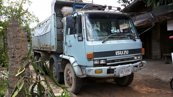 ***ขายแล้วครับขอบคุณ Truck2hand ขาย10ล้อ2เพลาดั้ม2คานหน้า ISUZU ROCKY 210 6SA1 คัสซี 39xxxเครื่องเดิมเกียร์เดิม ติดก๊าซCNG 7 ถัง (ลงเล่ม) เครื่องดี แรง ประหยัด เกียร์เดิม สโลวยก 2คานหน้า(ลงเล่ม) ช่วงล่างดีคัสซีใหญ่สวยเดิม ไม่บวม ไม่ปะไม่ดาม กระบะดั้มเหล็ก ***ขายแล้วครับขอบคุณ Truck2hand ขาย10ล้อ2เพลาดั้ม2คานหน้า ISUZU ROCKY 210 6SA1 คัสซี 39xxxเครื่องเดิมเกียร์เดิม ติดก๊าซCNG 7 ถัง (ลงเล่ม) เครื่องดี แรง ประหยัด เกียร์เดิม สโลวยก 2คานหน้า(ลงเล่ม) ช่วงล่างดีคัสซีใหญ่สวยเดิม ไม่บวม ไม่ปะไม่ดาม กระบะดั้มเหล็ก