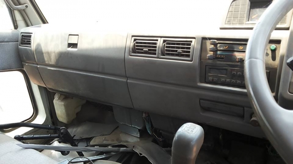 ***ขายแล้วครับขอบคุณ Truck2hand ขาย6ล้อดั้ม HINO FC2WEKA 120 ห้างแท้ ปี36 เครื่องเดิมเกียร์เดิม WO4D 120 แรง แห้งๆ แน่นๆ ช่วงล่างใหญ่ คัสซีใหญ่ สวยเดิมๆโรงงาน ไม่มีปะไมีมีดาม ไม่มีบวม กระบะดั้มเหล็กบิ้วใหม่ กว้าง2.20ม. ยาว 4.15ม. พื้นสวย กระบอกดั้ม6ตัน ยิ ***ขายแล้วครับขอบคุณ Truck2hand ขาย6ล้อดั้ม HINO FC2WEKA 120 ห้างแท้ ปี36 เครื่องเดิมเกียร์เดิม WO4D 120 แรง แห้งๆ แน่นๆ ช่วงล่างใหญ่ คัสซีใหญ่ สวยเดิมๆโรงงาน ไม่มีปะไมีมีดาม ไม่มีบวม กระบะดั้มเหล็กบิ้วใหม่ กว้าง2.20ม. ยาว 4.15ม. พื้นสวย กระบอกดั้ม6ตัน ยิ