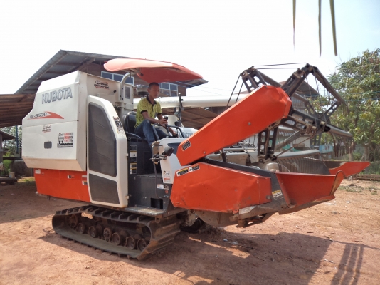 ขาย595000บาทรถเกียวคูโบต้า95สภาพสวยๆอาไปพร้อมใช้งานเลยคับ