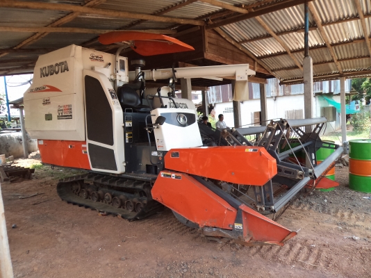 ขาย595000บาทรถเกียวคูโบต้า95สภาพสวยๆอาไปพร้อมใช้งานเลยคับ