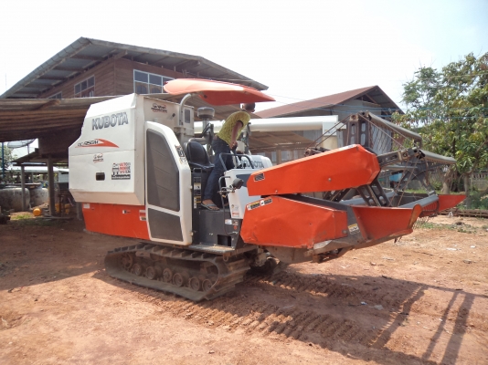 ขาย595000บาทรถเกียวคูโบต้า95สภาพสวยๆอาไปพร้อมใช้งานเลยคับ