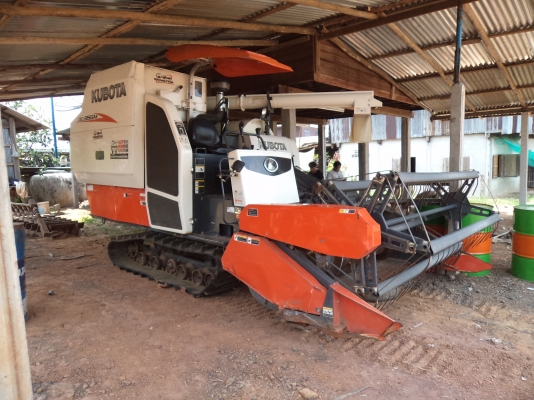 ขาย595000บาทรถเกียวคูโบต้า95สภาพสวยๆอาไปพร้อมใช้งานเลยคับ