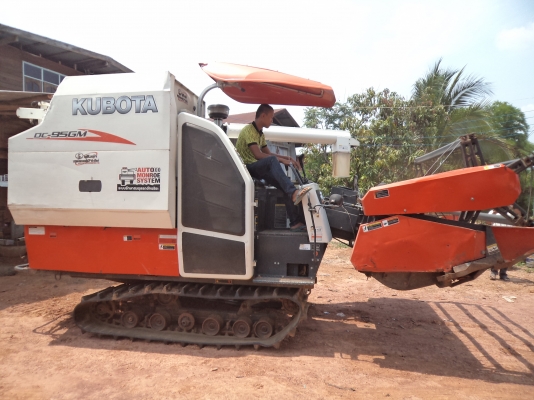 ขาย595000บาทรถเกียวคูโบต้า95สภาพสวยๆอาไปพร้อมใช้งานเลยคับ