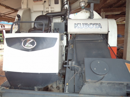 ขาย595000บาทรถเกียวคูโบต้า95สภาพสวยๆอาไปพร้อมใช้งานเลยคับ