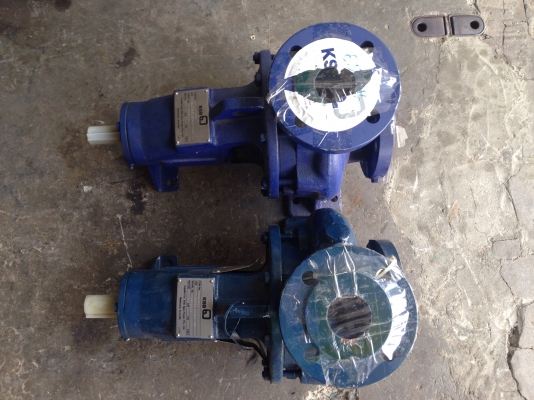 ขายหัวปั้มน้ำหอยโข่ง KSB made in Australia ใบพัดทองเหลือง แกนเพลาสแตนเลส ขนาดเข้า 2.5 นิ้ว ออก 2 นิ้ว ของใหม่ไม่เคยใช้งานครับ มีหลายตัว