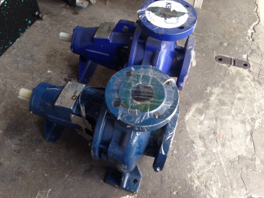 ขายหัวปั้มน้ำหอยโข่ง KSB made in Australia ใบพัดทองเหลือง แกนเพลาสแตนเลส ขนาดเข้า 2.5 นิ้ว ออก 2 นิ้ว ของใหม่ไม่เคยใช้งานครับ มีหลายตัว