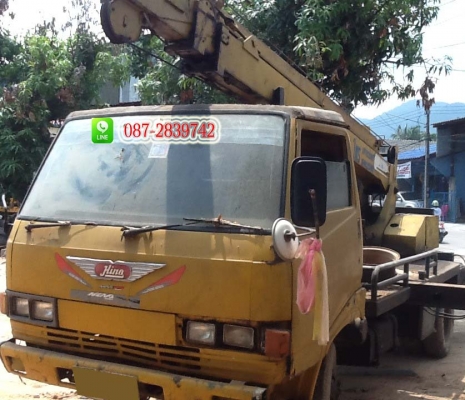 ขายรถเครน 6 ล้อ ยกได้ 5 ตัน