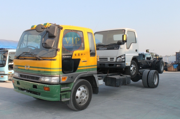 ขายรถบรรทุกหัวครัชซีเก่าญี่ปุ่น สภาพสวย 90\% ระบบต่างๆ สมบูรณ์ พร้อมใช้หน้างานได้ทันที