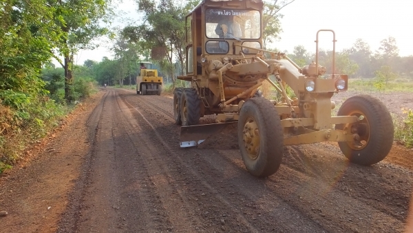 ขายรถเกรด KOMATSU GD30