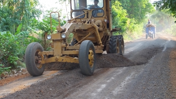 ขายรถเกรด KOMATSU GD30