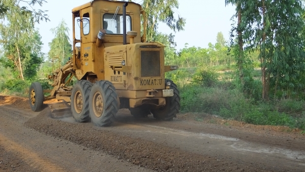 ขายรถเกรด KOMATSU GD30