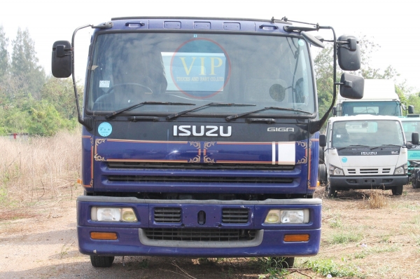 ขายรถบรรทุกหัวครัชซีเก่าญี่ปุ่น 12 ล้อ สภาพสวย 90\% ระบบต่างๆ สมบูรณ์ พร้อมใช้หน้างานได้ทันที