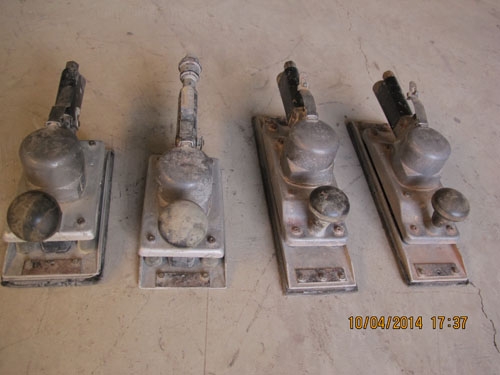 ขายขัดกระดาษทรายลมมี4ตัวถูกๆ เหมาหมดลดราคา