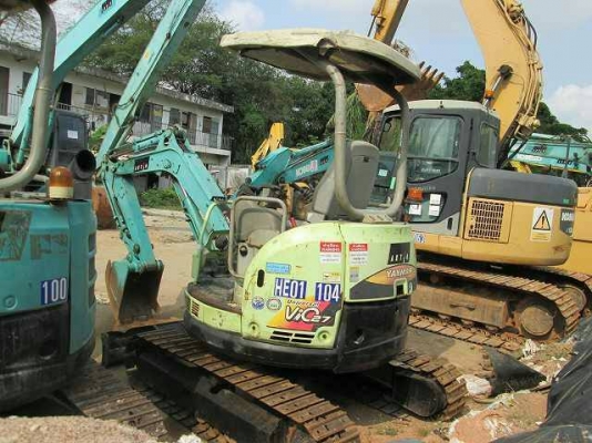 รถแมคโคร  YANMAR