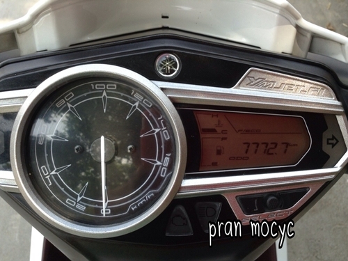 ขายรถมอเตอร์ไซค์มือสองyamaha nouvo sx สีขาวม่วงปี2556