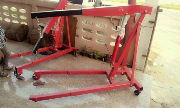 เครนยกของ สามารถยกของได้หนัก 3 ตัน