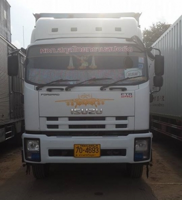 ขายรถหกล้อisuzu 240