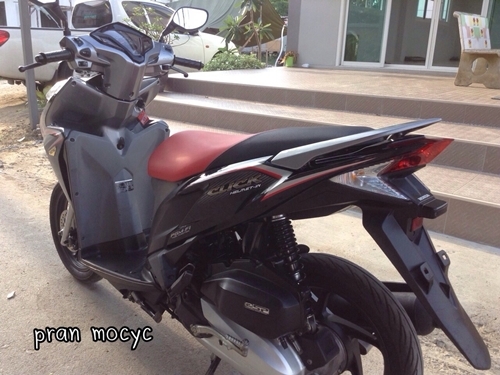 Honda click 125i สีดำเทา ปี2556( ตัว Idling stop ) Honda click 125i สีดำเทา ปี2556( ตัว Idling stop )