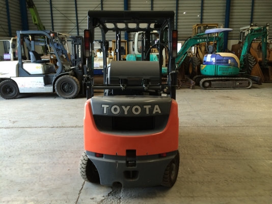Toyota ฟอร์คลิฟต์ รุ่น 8 เก่านอก 1.5 ตัน Full Option ออร์โต้ แค่ 186 ชม. !