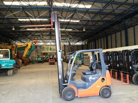 Toyota ฟอร์คลิฟต์ รุ่น 8 เก่านอก 1.5 ตัน Full Option ออร์โต้ แค่ 186 ชม. !