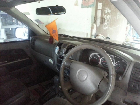 DMAX 03 4ประตู  4WD เครื่อง3000 ออโต้