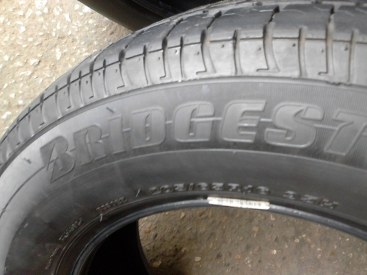 205/65R16 BRIDGE STONE B390 มีชุด 4 เส้น ปี2012 TEL.081-427-3941 205/65R16 BRIDGE STONE B390 มีชุด 4 เส้น ปี2012 TEL.081-427-3941