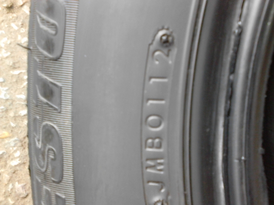 205/65R16 BRIDGE STONE B390 มีชุด 4 เส้น ปี2012 TEL.081-427-3941 205/65R16 BRIDGE STONE B390 มีชุด 4 เส้น ปี2012 TEL.081-427-3941