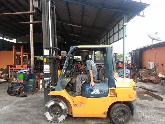 ฟอล์คลิฟต์ 2.5 ตัน  TOYOTA 7FG25  รถนอก เก่าญี่ปุ่น